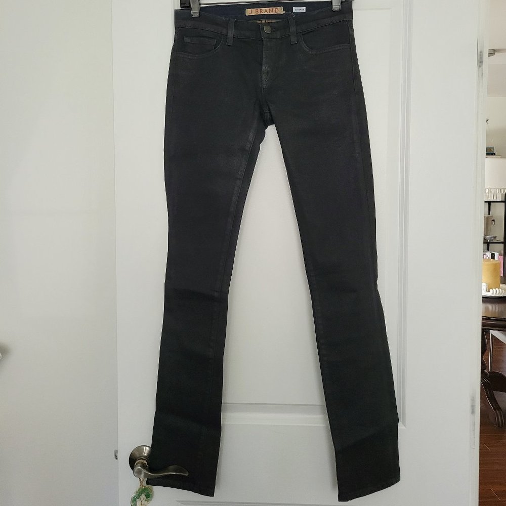 J Brand jeans 26 dark denim color style Venom